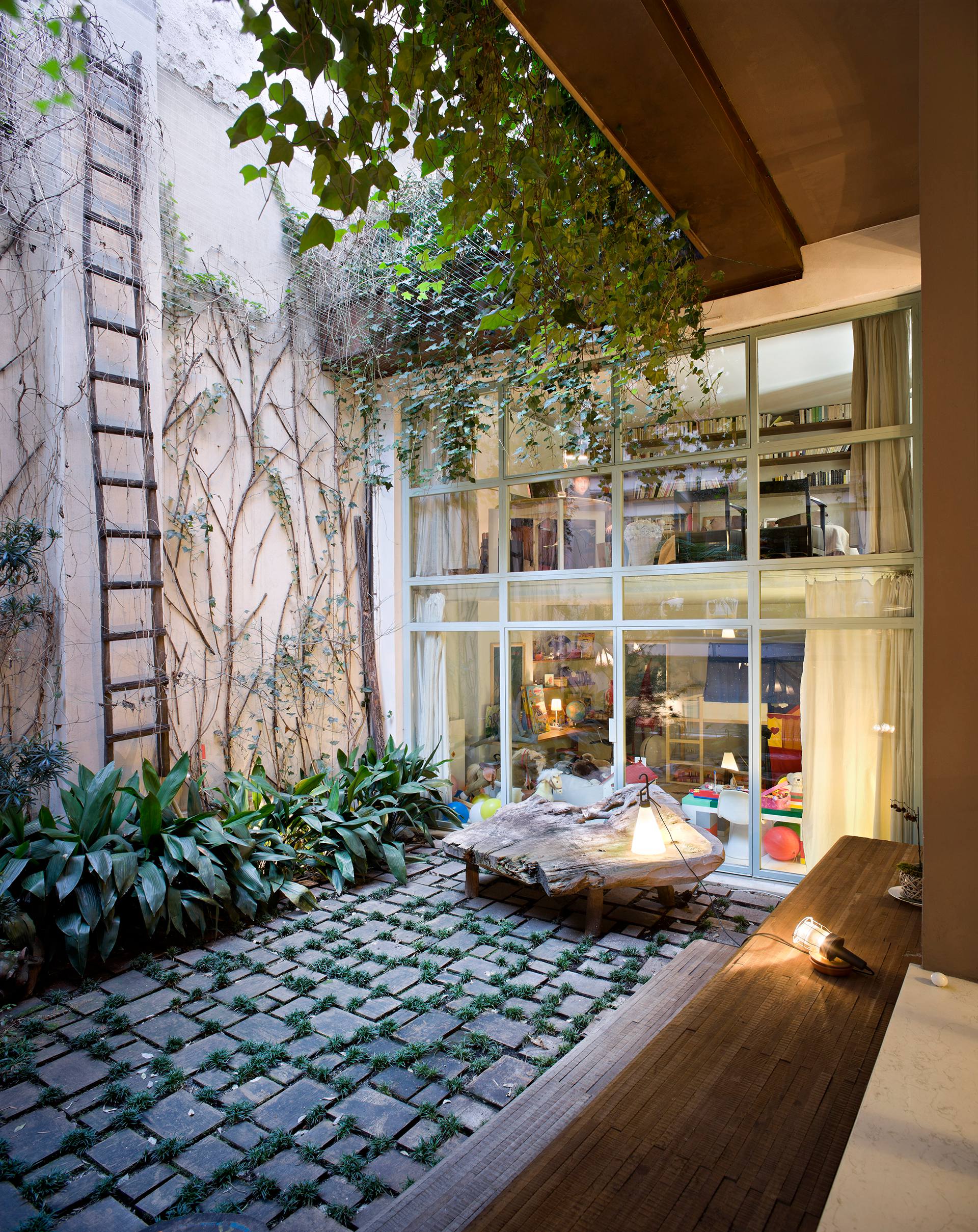 patio v m